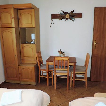Jacek i Agatka Guest House Ustka Bagian luar foto